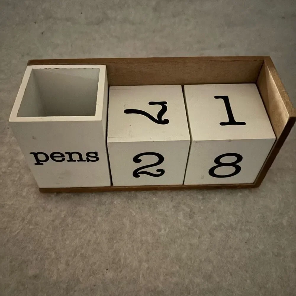 Joseph A Collection Wood Block Calendar Pen Holder